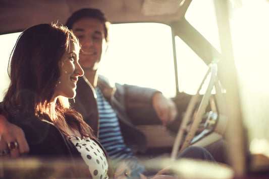 Autofahrt Gesprächsstarter Paar Beziehungsfragen DateNightBox Dateideen Fragen für Paare